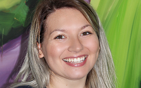 Dentist Client Services Manager Elizabeth Charlton Dentist Client Services Manager Elizabeth Charlton
